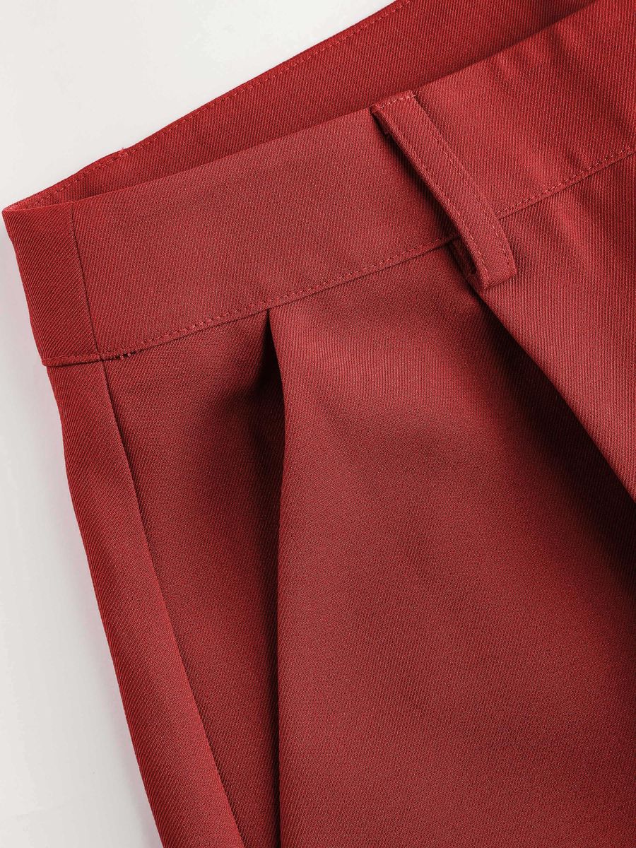 Italian Nova – High-waisted Pleated wide-leg trousers in Cherry Red
