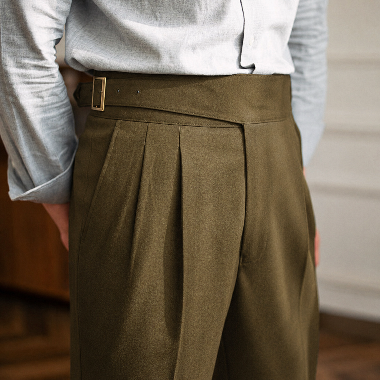 Italian Nova β Signature Gurkha Trousers in Dark Olive Green