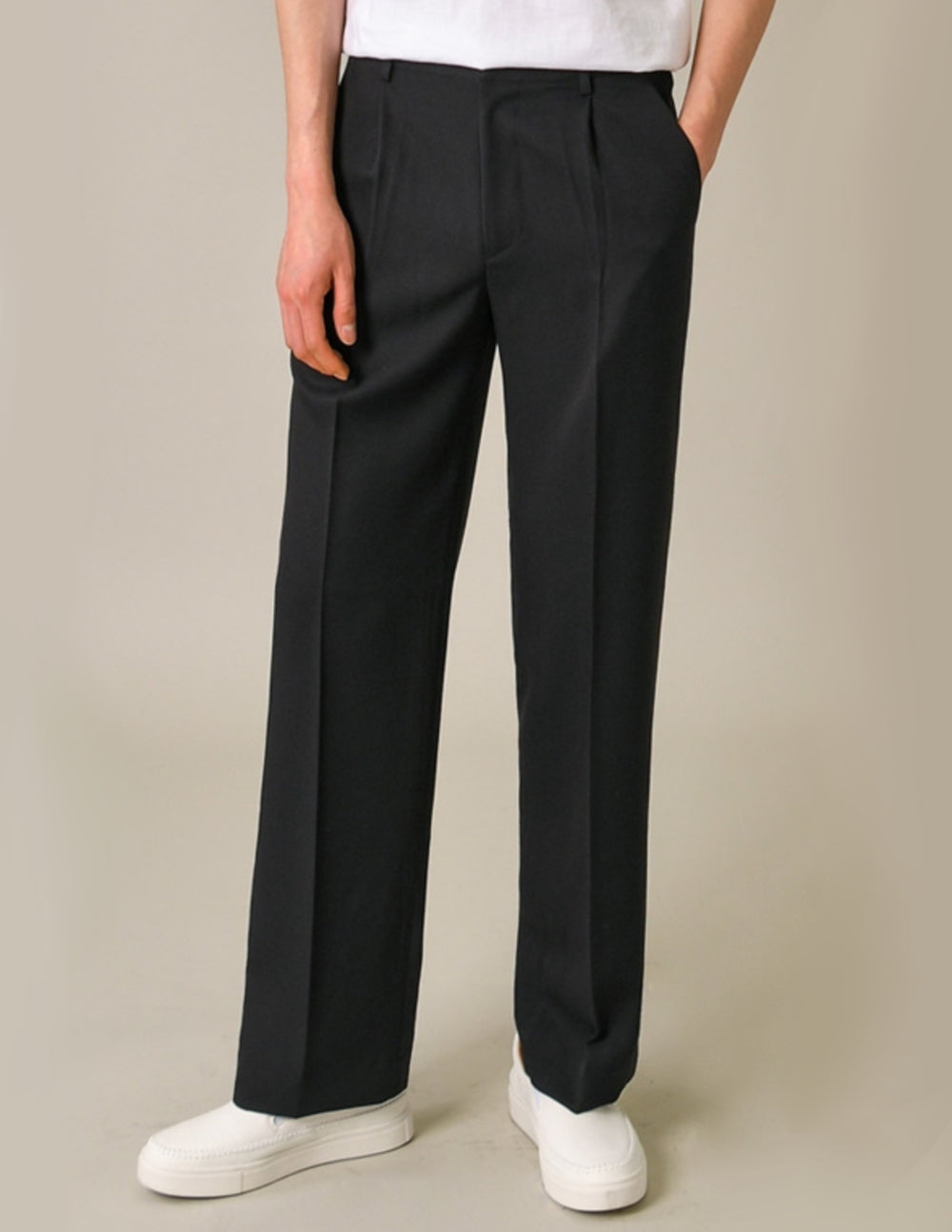 Italian Nova | Korean-Style Relaxed Fit Pants - Black
