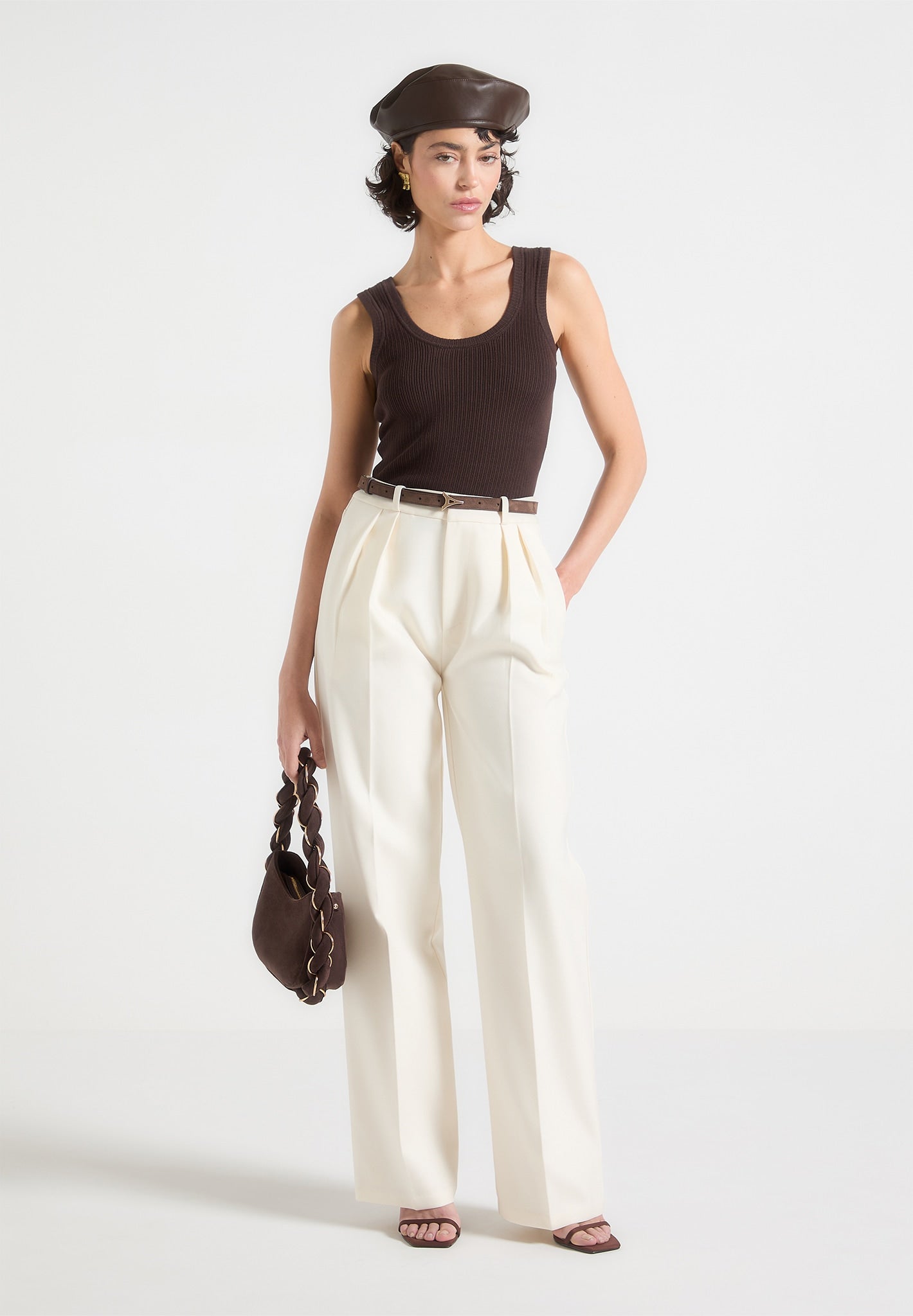 Italian Nova – High-waisted Pleated trousers in Moonlight Ivory