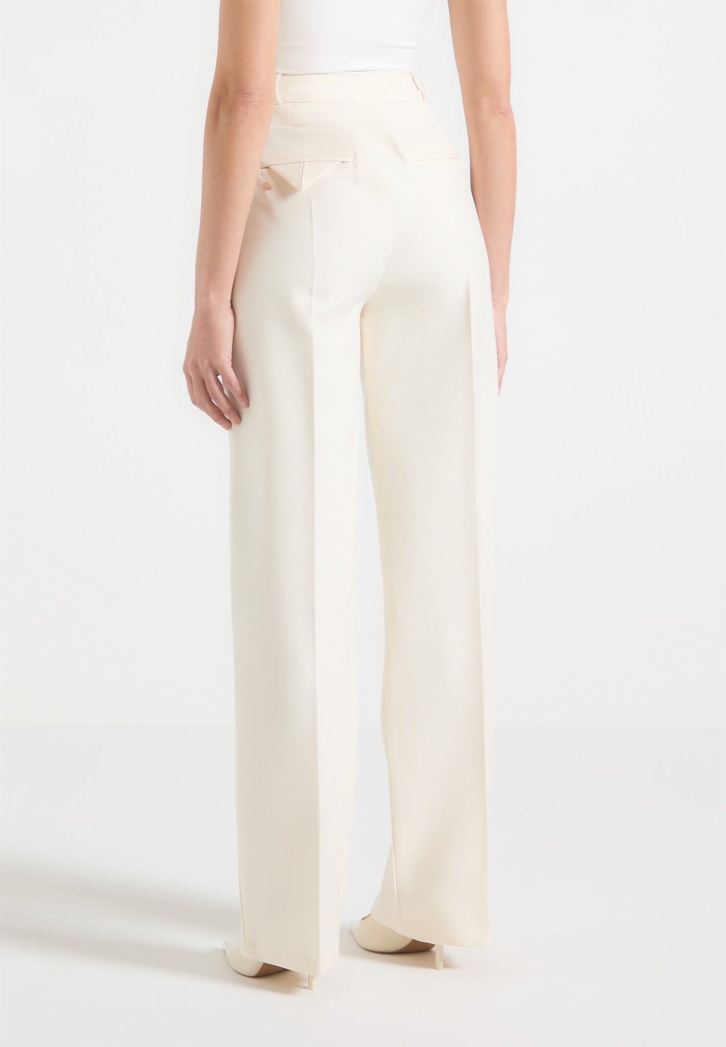 Italian Nova – High-waisted Pleated trousers in Moonlight Ivory