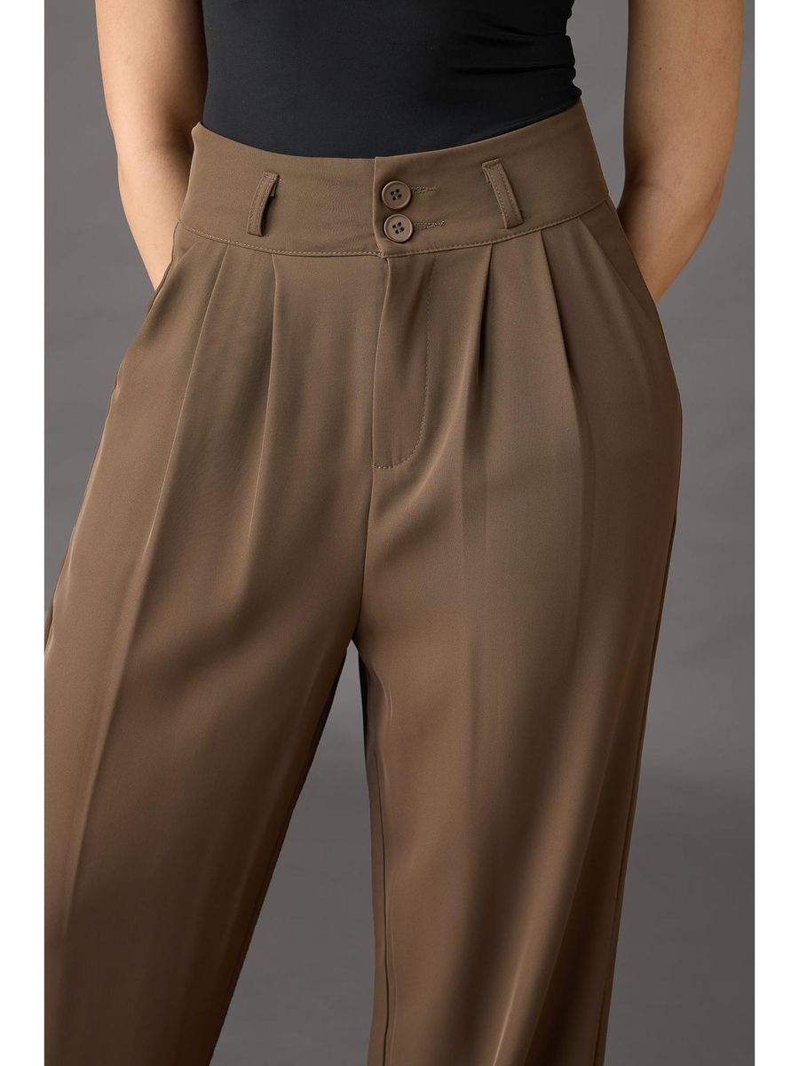 Italian Nova – High-waisted Pleated wide-leg trousers in Mocha Brown
