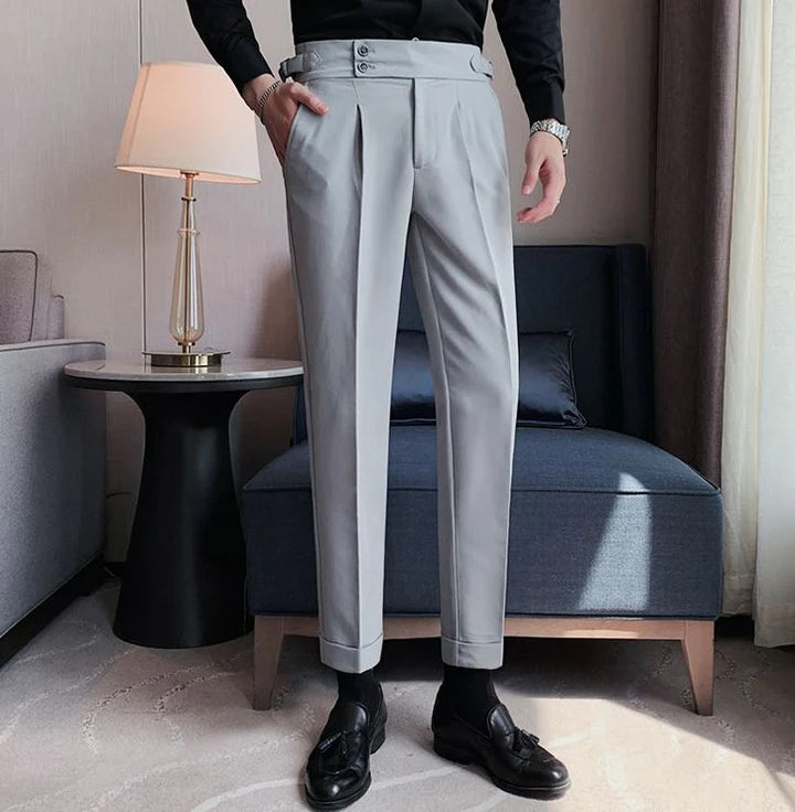 Italian Nova – Signature Buttoned Gurkha Trousers in Grey
